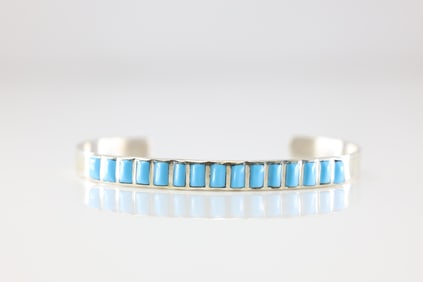 Native America Navajo Sterling Silver Turquoise Inlay Bracelet Cuff.