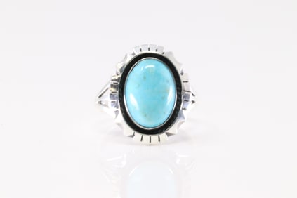 Native America Navajo Sterling Silver Turquoise Ring By Amos Begay. (Stamp Inside)