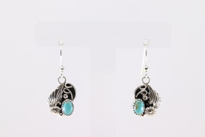 Native America Sterling Silver Kingman Turquoise Dangling Earring's.