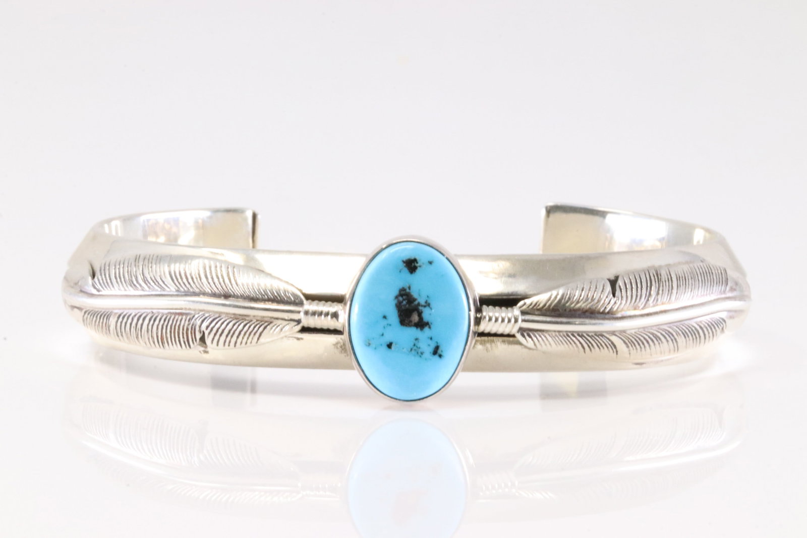 Native America Navajo Sterling Silver Turquoise Bracelet Cuff By Raymond Yazzie.: This is a Native America Navajo Sterling Silver Turquoise Bracelet Cuff By Raymond Yazzie. From R.B Company.