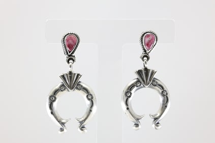 Native America Sterling Silver Purple Spiny Oyster Post / Dangling Earring's.