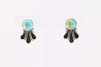 Native America Navajo Sterling Silver Kingman Turquoise Post Earring's By Gerildine James.