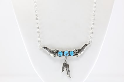 Native America Navajo Sterling Silver Turquoise Necklace By Sadie Jim.