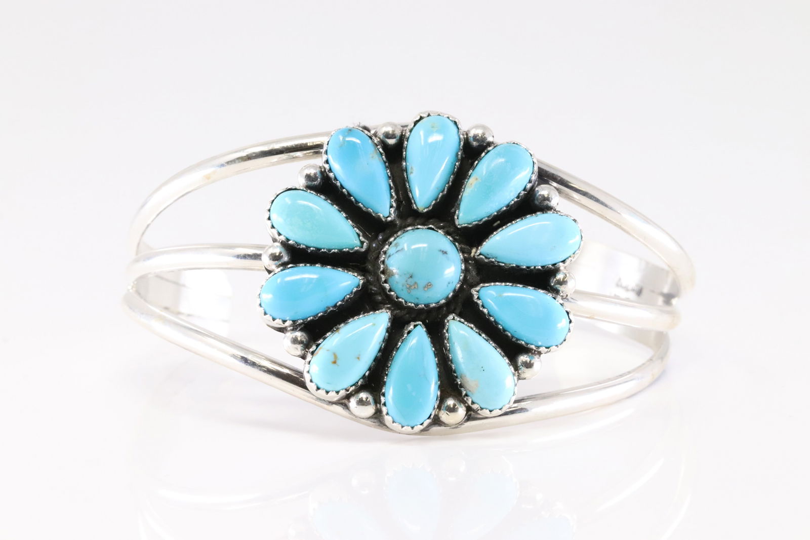 Native America Navajo Sterling Silver Kingman Turquoise Bracelet Cuff By T.Smith. (1 of 4)