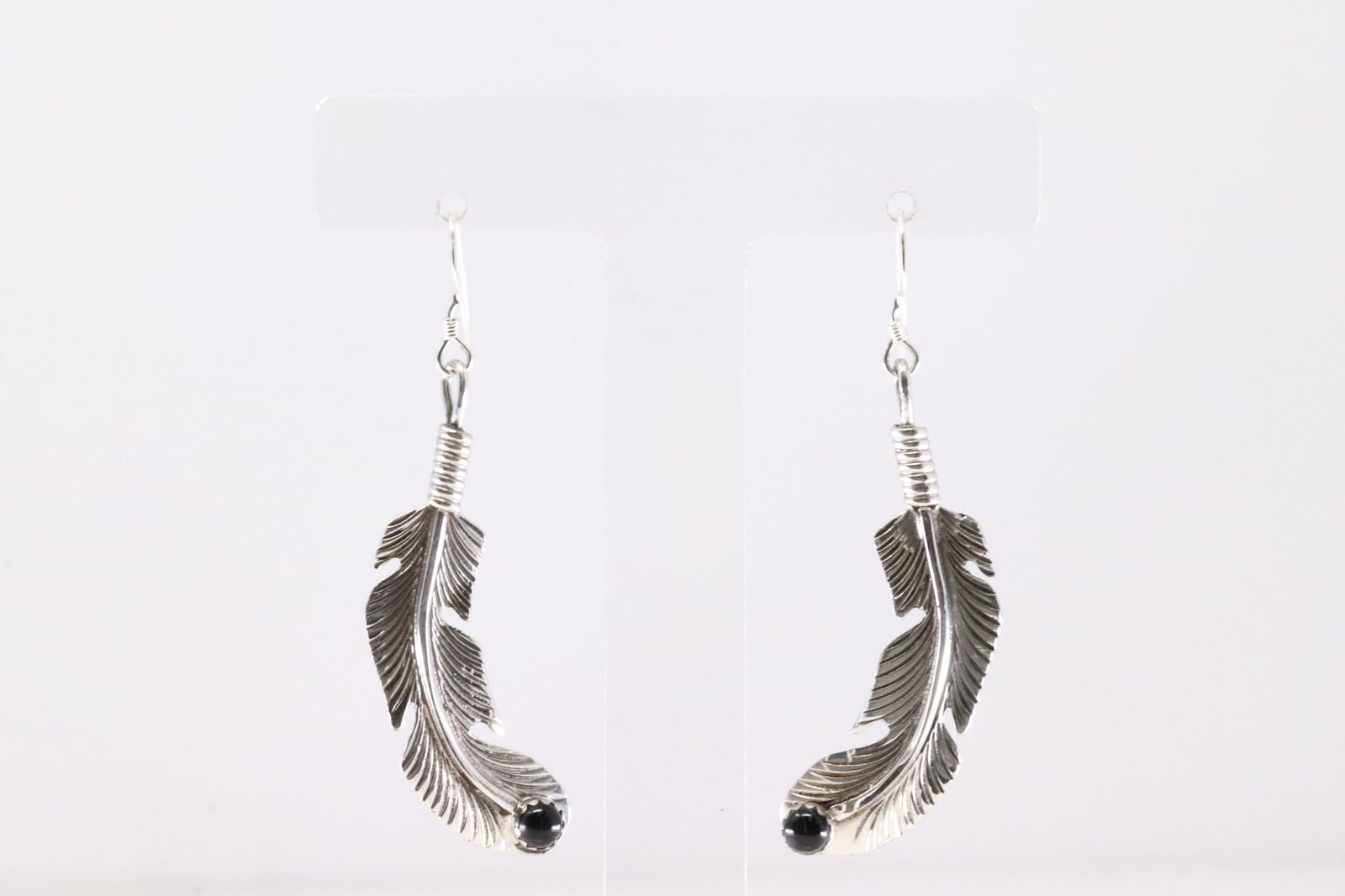 America Navajo Sterling Silver Black Onyx Feather Dangling Earring's.: This is a America Navajo Sterling Silver Black Onyx Feather Dangling Earring's.