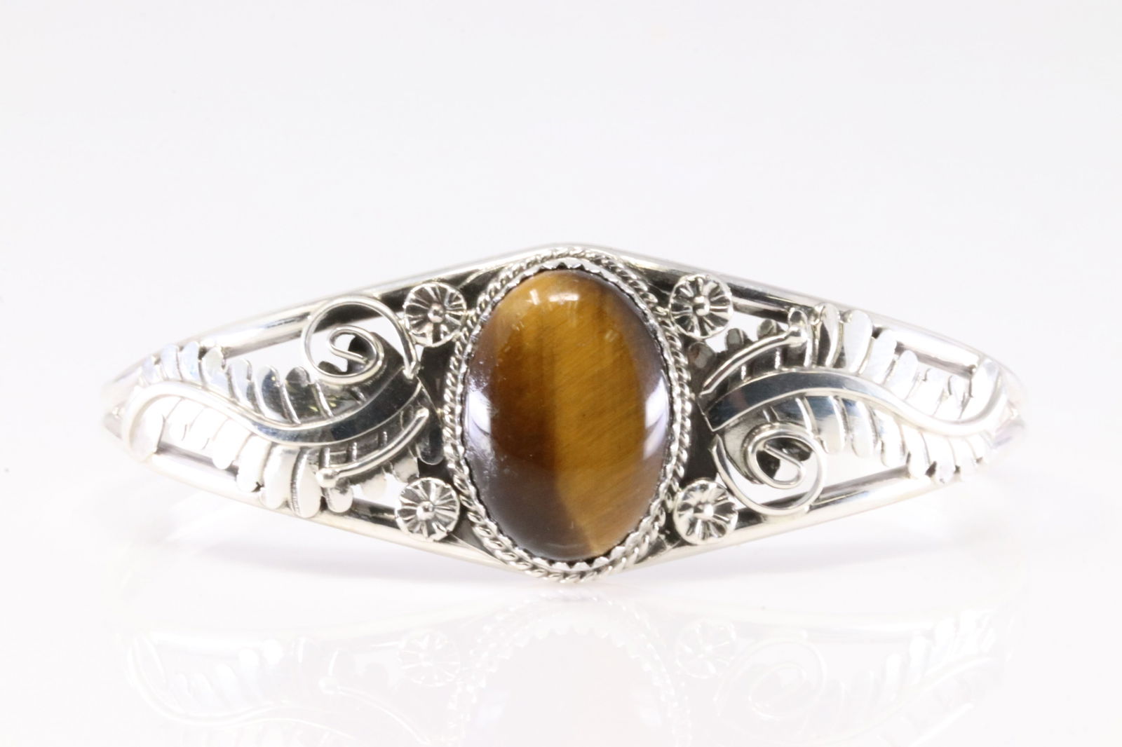 Native America Navajo Sterling Silver Tiger Eye Bracelet Cuff By Y. (1 of 4)