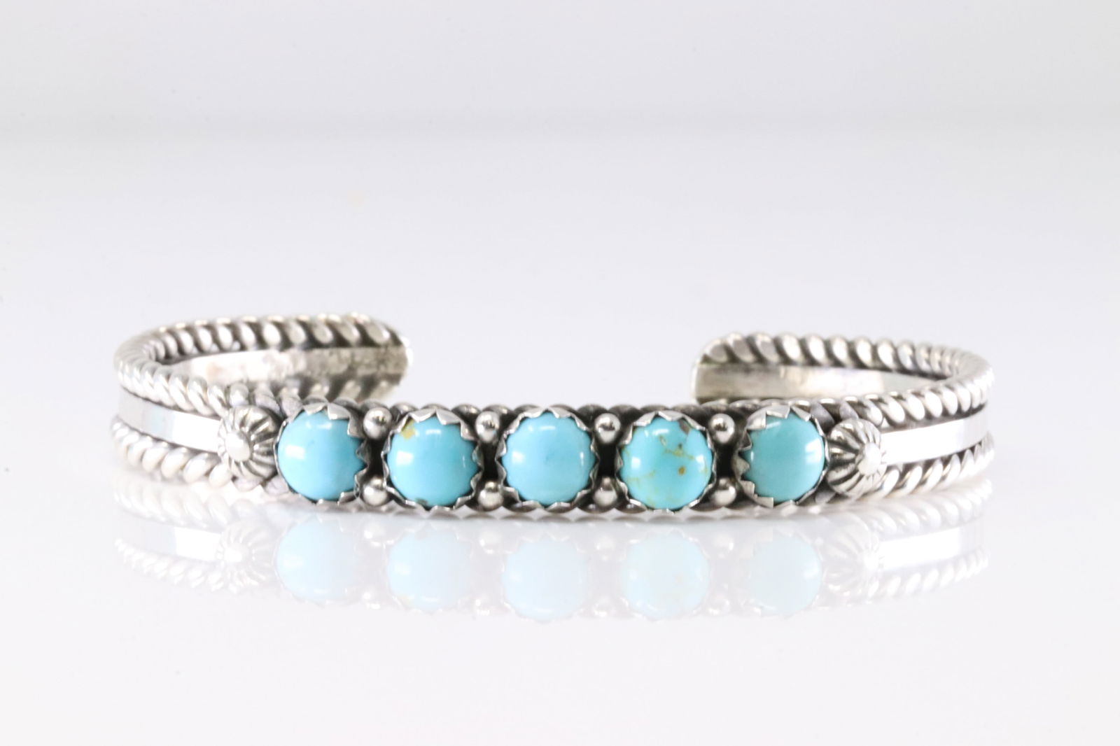 Native America Navajo Sterling Silver Turquoise Bracelet Cuff By R.King. (1 of 4)
