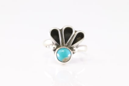 Native America Navajo Sterling Silver Turquoise Ring By Geraldine James.