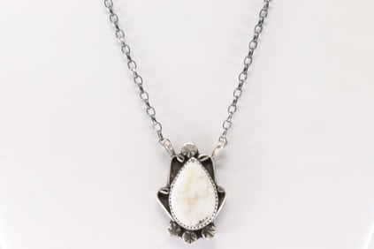 Native America Navajo Sterling Silver White Buffalo Necklace By Virginia Hinio.