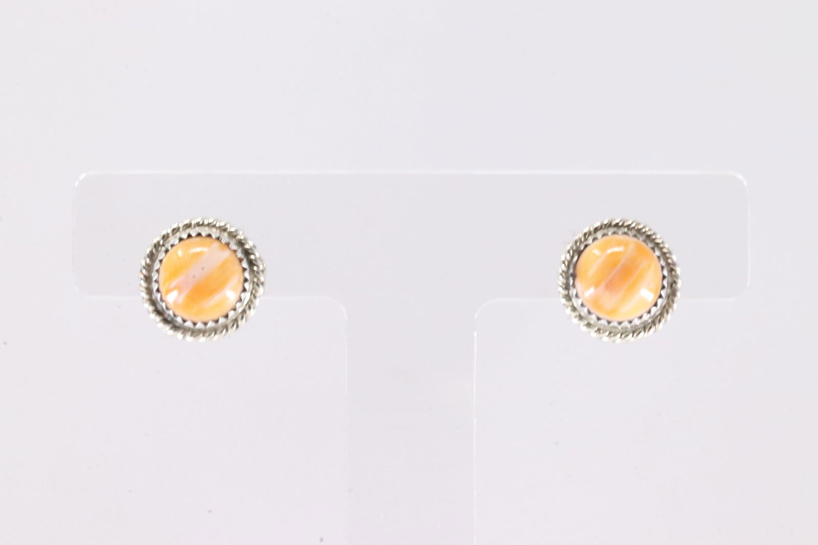 America Sterling Silver Spiny Oyster Post Earring's.: This is a America Sterling Silver Spiny Oyster Post Earring's.