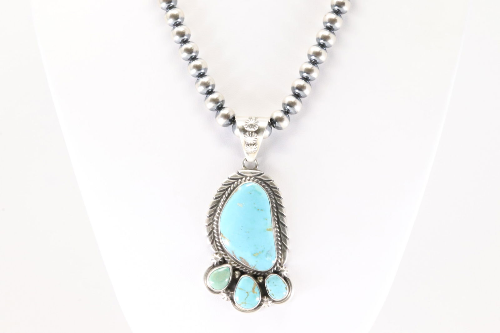 Native America Navajo Sterling Silver Kingman Turquoise Pendant By Elouise Kee. With Pearl Beaded (1 of 4)