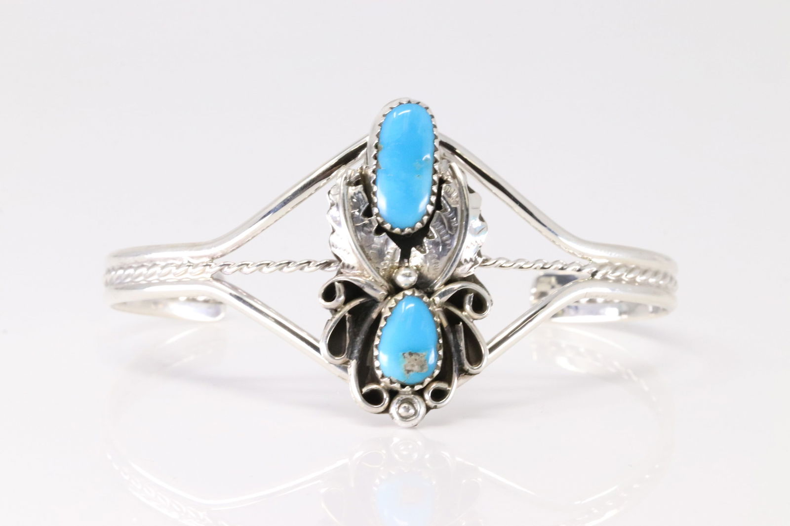 Native America Navajo Sterling Silver Turquoise Bracelet Cuff By Harry B. Yazzie. (1 of 4)