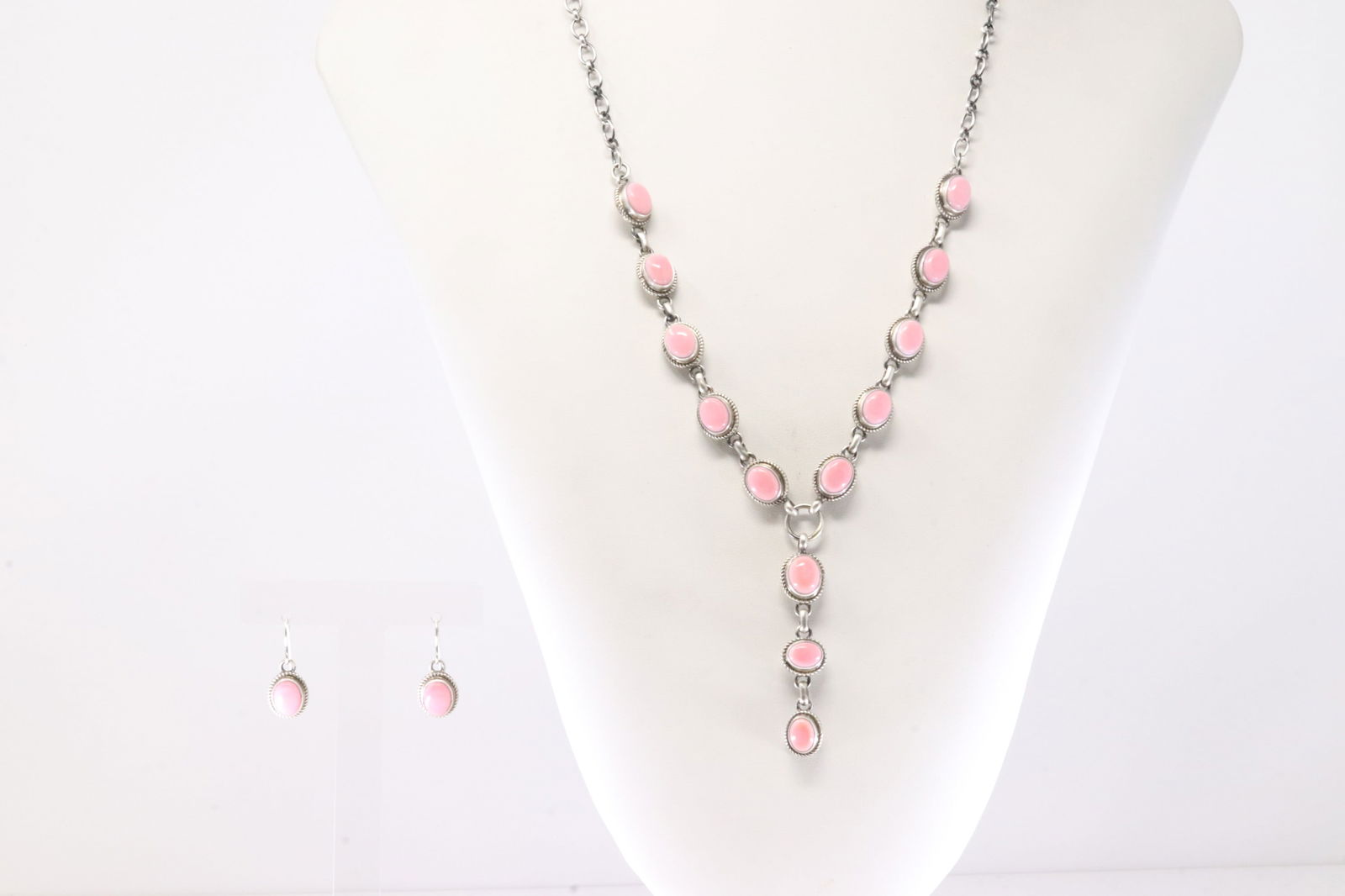 Native America Navajo Sterling Silver Pink Conch Shell Necklace & Earring's Set By S.H. (1 of 6)