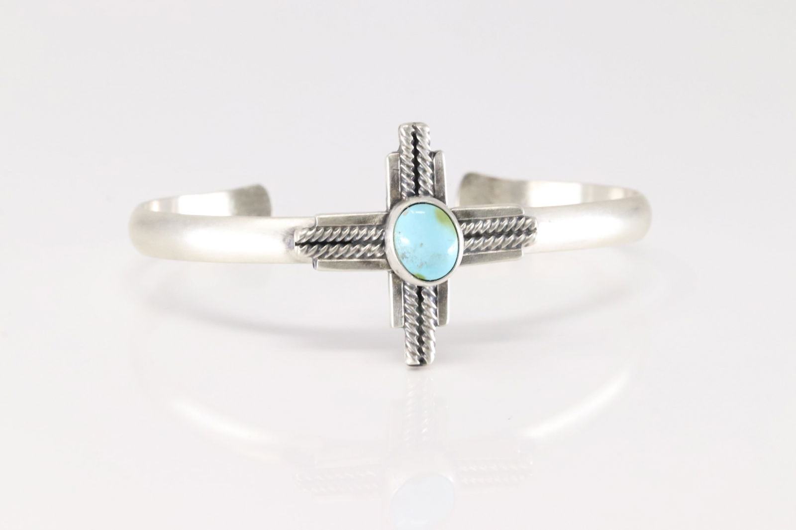 Native America Navajo Sterling Silver Turquoise Bracelet Cuff By Randy Billy.: This is a Native America Navajo Sterling Silver Turquoise Bracelet Cuff By Randy Billy.