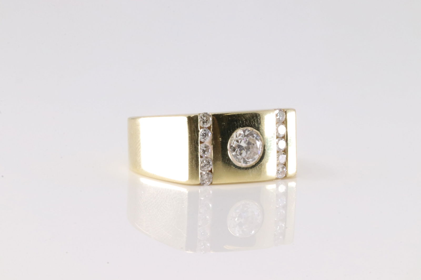 Diamond Ring 14Kt. - 2