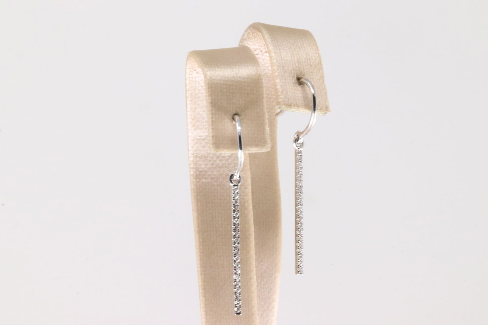 Diamond Hoop Earring 14Kt. - 3