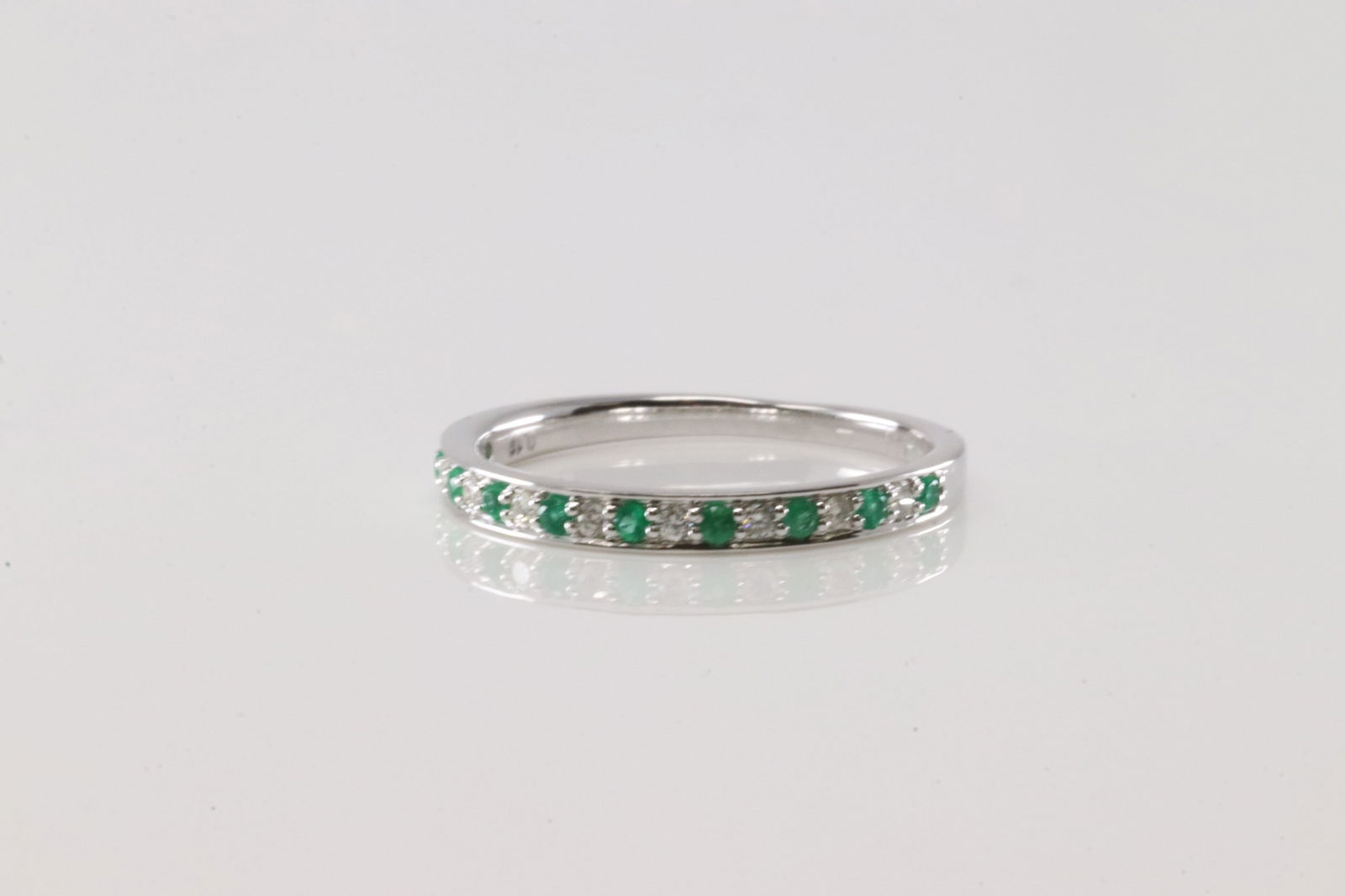 Emerald & Diamond Ring 14Kt. - 3