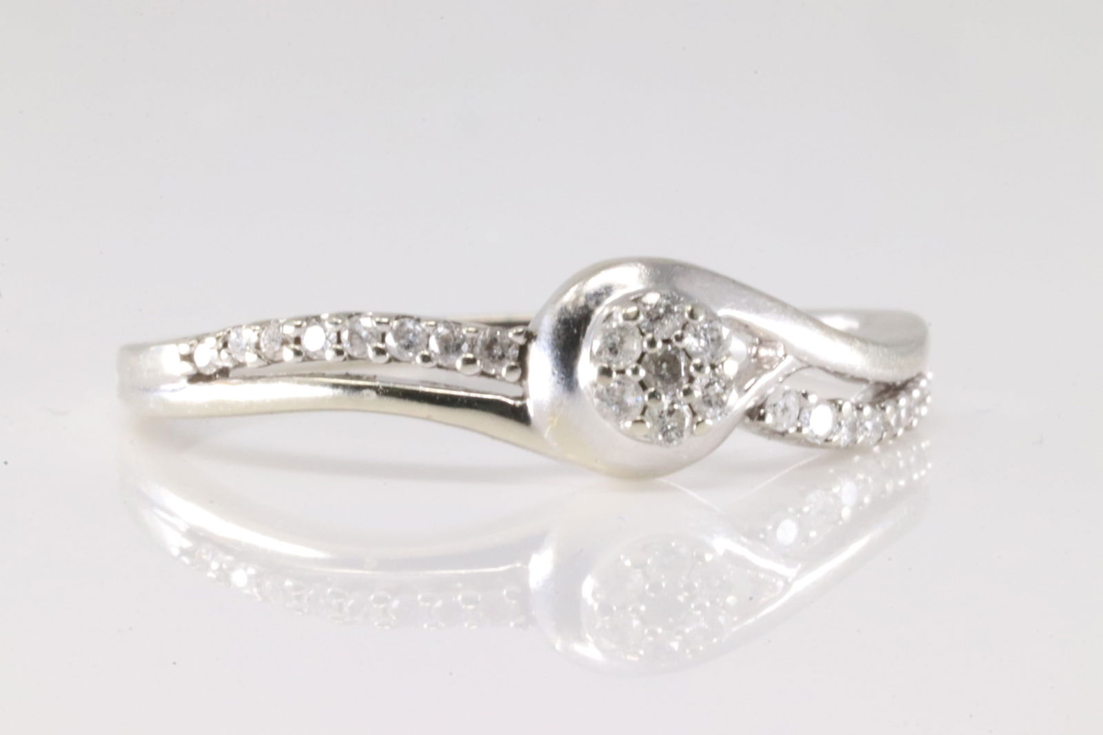Diamond Ring 14Kt. - 2
