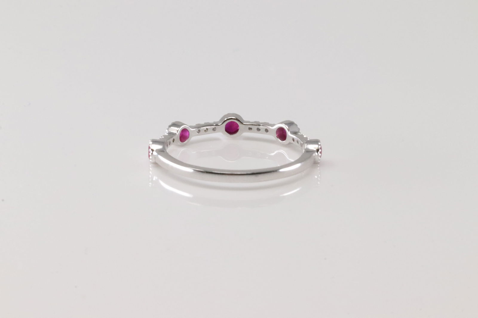 Ruby & Diamond Ring 10Kt. - 4