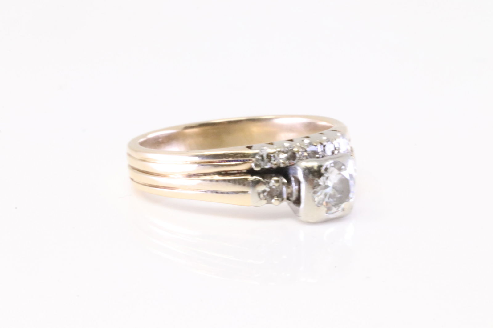 Diamond Ring 14Kt. - 2
