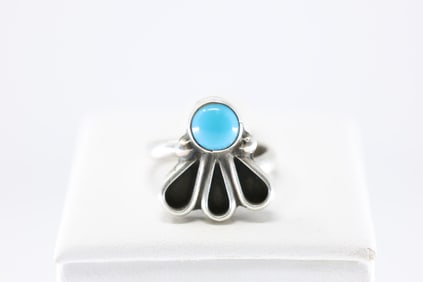 Native American Navajo Sterling Silver Turquoise Ring Geraldine James.