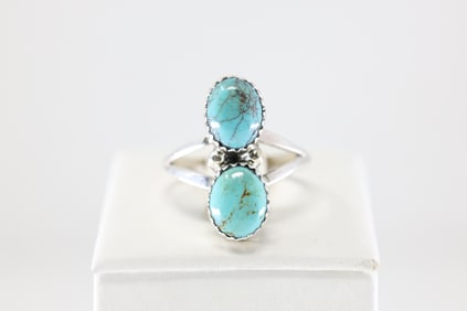 America Sterling Silver Turquoise Ring 2 Stone.