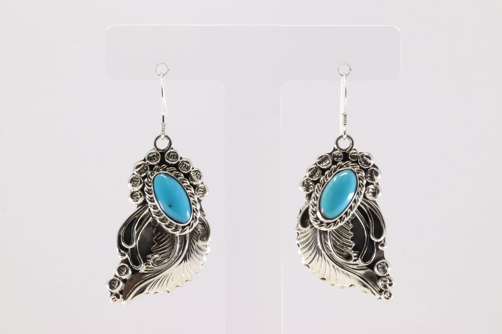 Native America Navajo Sterling Silver Turquoise Leaf Dangling Earring's By Annete Martinez From R.B: This is a Native America Navajo Sterling Silver Turquoise Leaf Dangling Earring's By Annete Martinez From R.B Company. Stamp R.B.