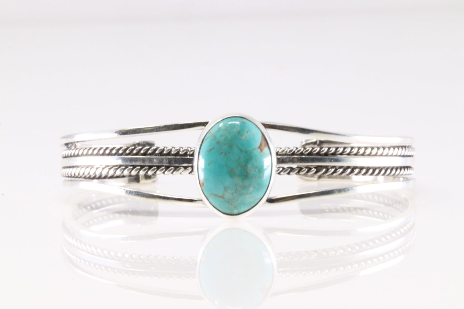 Native America Navajo Sterling Silver Turquoise Bracelet Cuff By B.T.: This is a Native America Navajo Sterling Silver Turquoise Bracelet Cuff By B.T.