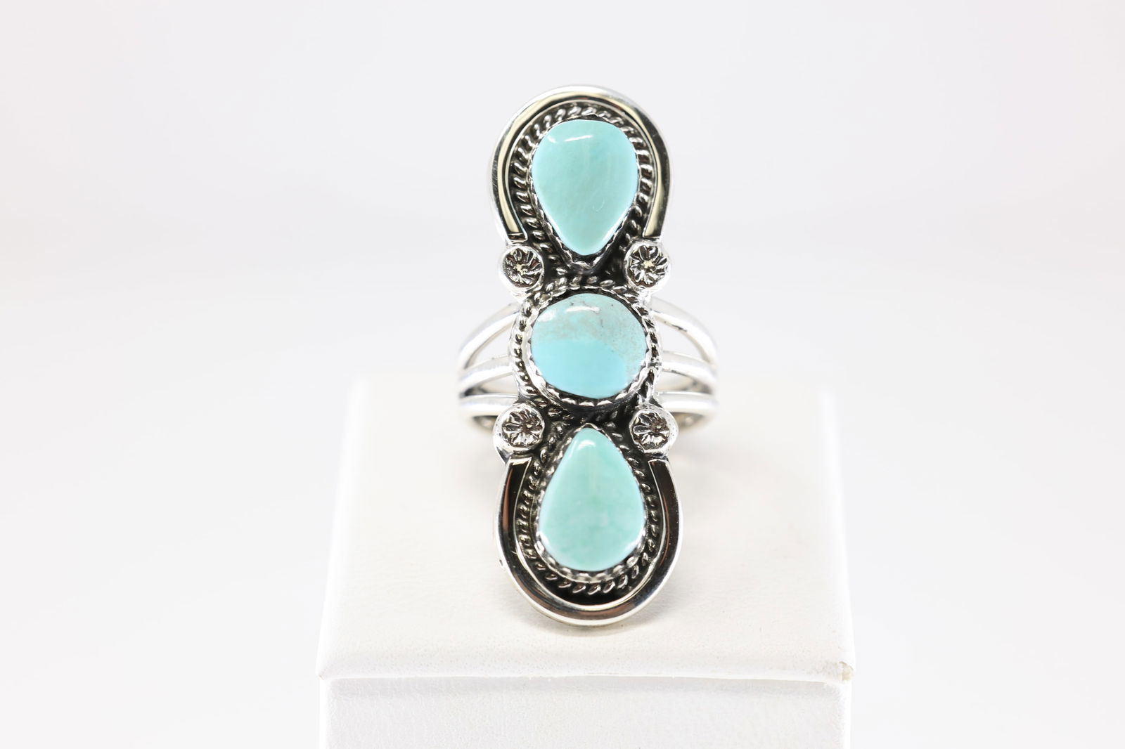 Native America Navajo Sterling Silver Turquoise Ring 3 Stone By Fannie Platero. From R.B Company.: This is a Native America Navajo Sterling Silver Turquoise Ring 3 Stone By Fannie Platero. From R.B Company. Ring size: 7.00.