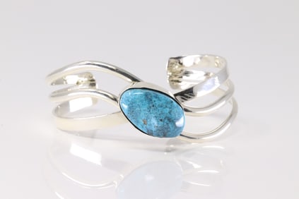 Native America Navajo Sterling Silver Turquoise Bracelet Cuff By Charlene Yazzie.