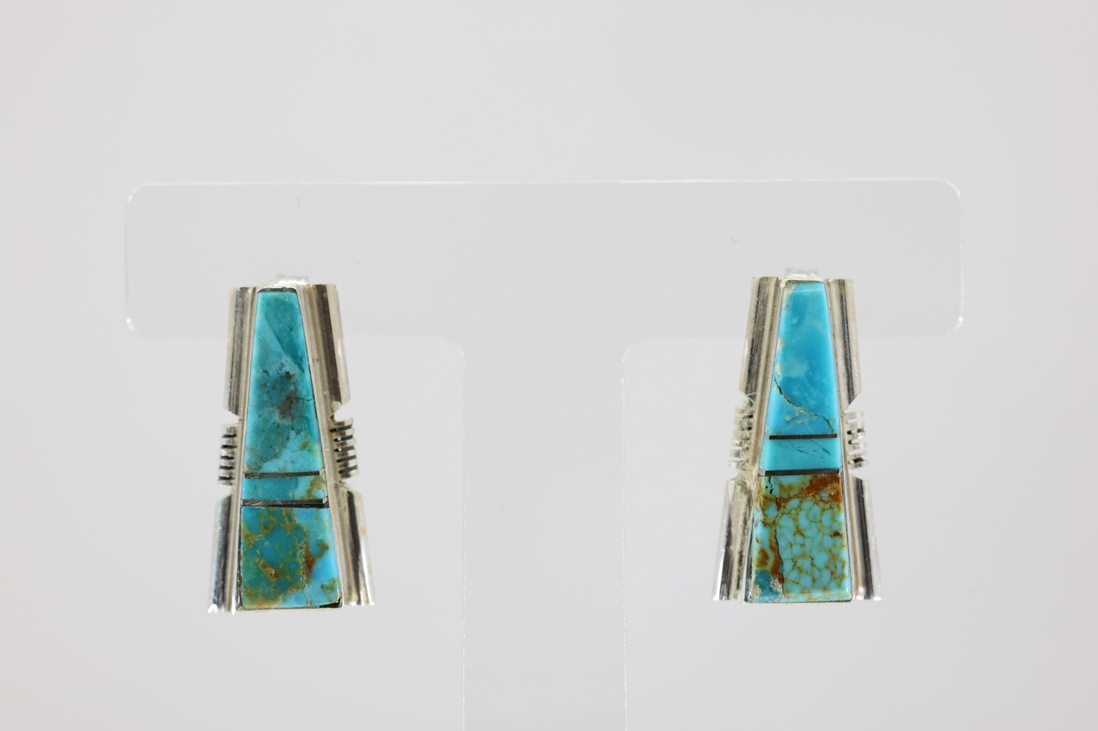 Native America Navajo Sterling Silver Kingman Turquoise Inlay Post Earring's By Steve Francisco.: This is a Native America Navajo Sterling Silver Kingman Turquoise Inlay Post Earring's By Steve Francisco.
