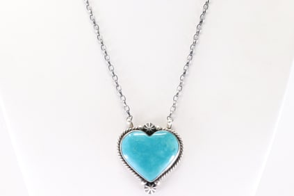 Native America Navajo Sterling Silver Kingman Turquoise Heart Neckalce By Johnny Dixon.