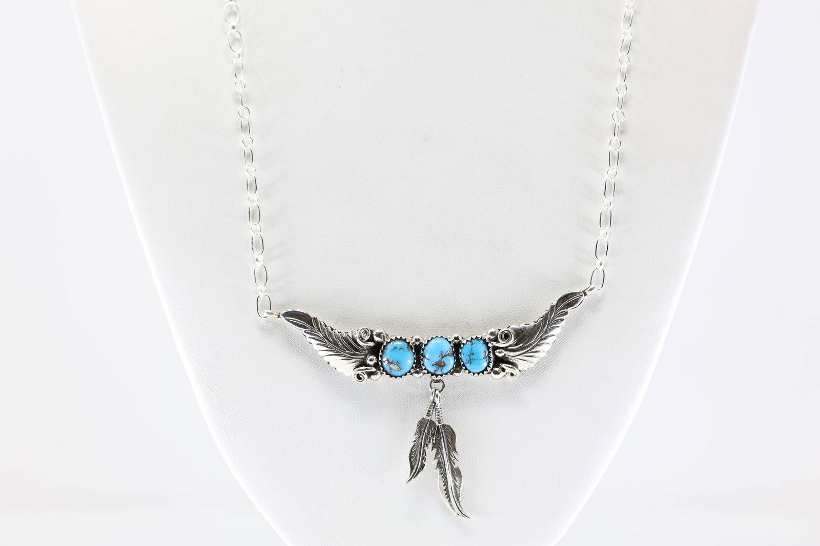 Native America Navajo Sterling Silver Turquoise Necklace By Sadie Jim.: Native America Navajo Sterling Silver Turquoise Necklace By Sadie Jim. From R.B Company. Necklace length: 20.00"