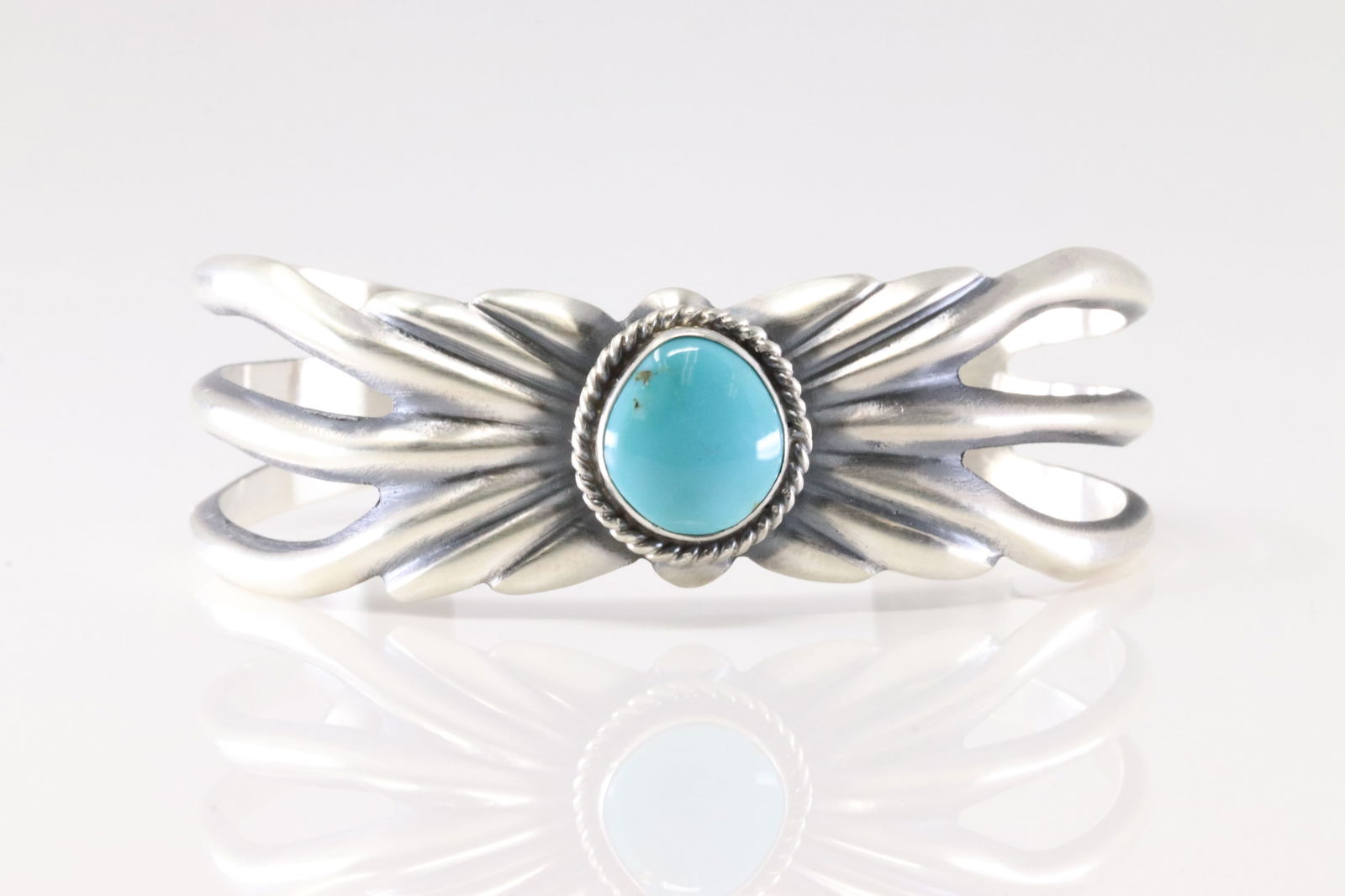 Native America Navajo Sterling Silver Turquoise Bracelet Cuff By Eugene Gruber.: This is a Native America Navajo Sterling Silver Turquoise Bracelet Cuff By Eugene Gruber. Stamp EDG.