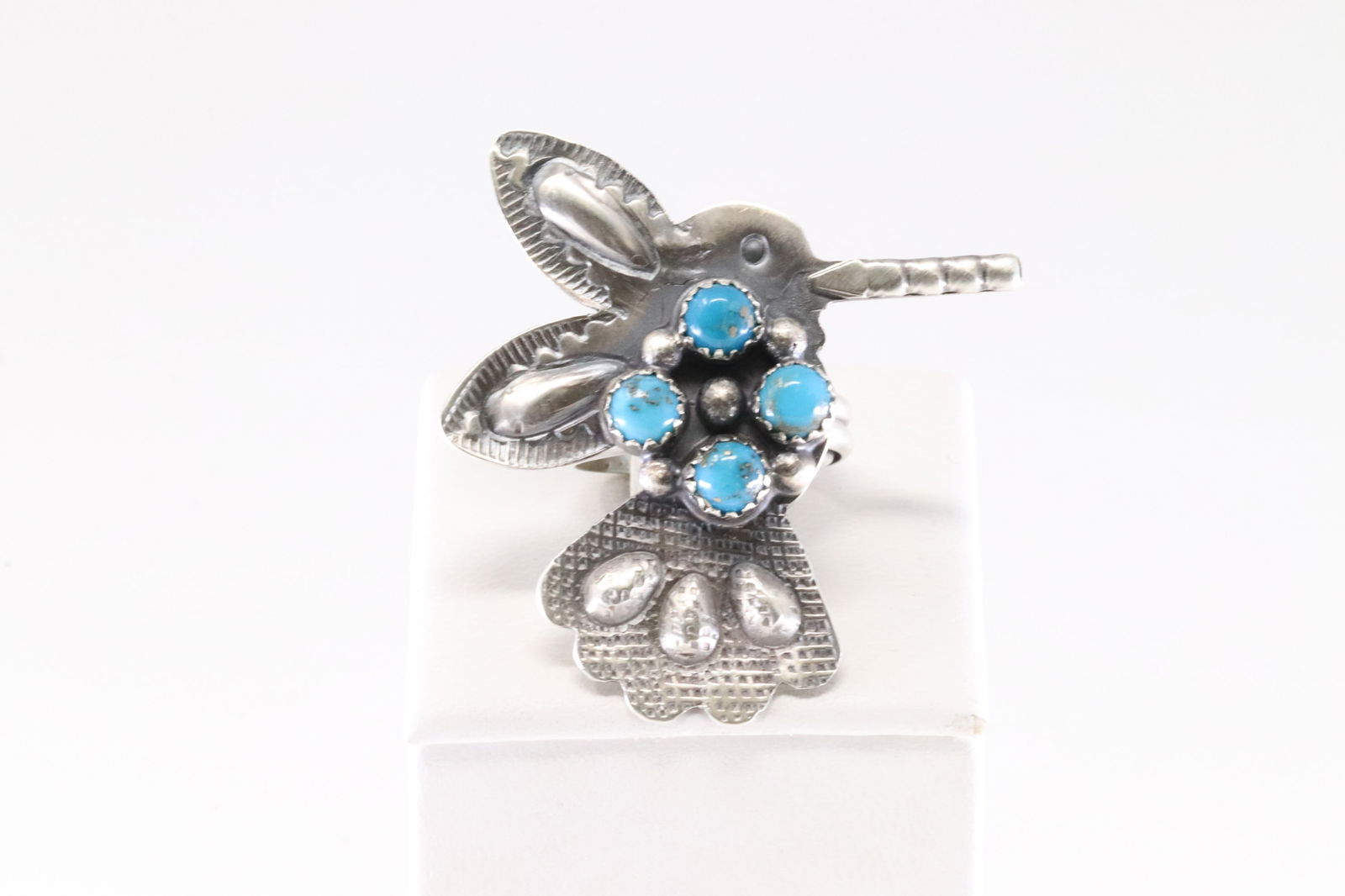 Native America Navajo Sterling Silver Turquoise Hummingbird Ring By T.Yazzie.: This is a Native America Navajo Sterling Silver Turquoise Hummingbird Ring By T.Yazzie. Ring size: 6.50.