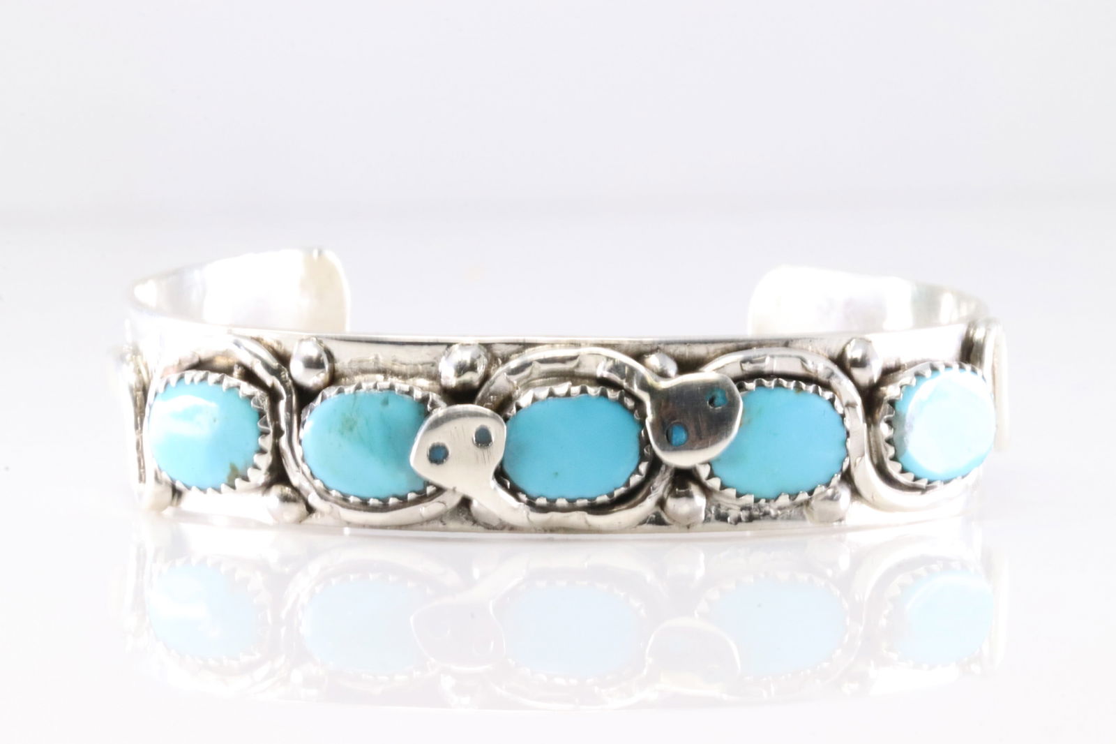 Native America Zuni Sterling Silver Turquoise Bracelet Cuff By Effie C.: This is a Native America Zuni Sterling Silver Turquoise Bracelet Cuff By Effie C.