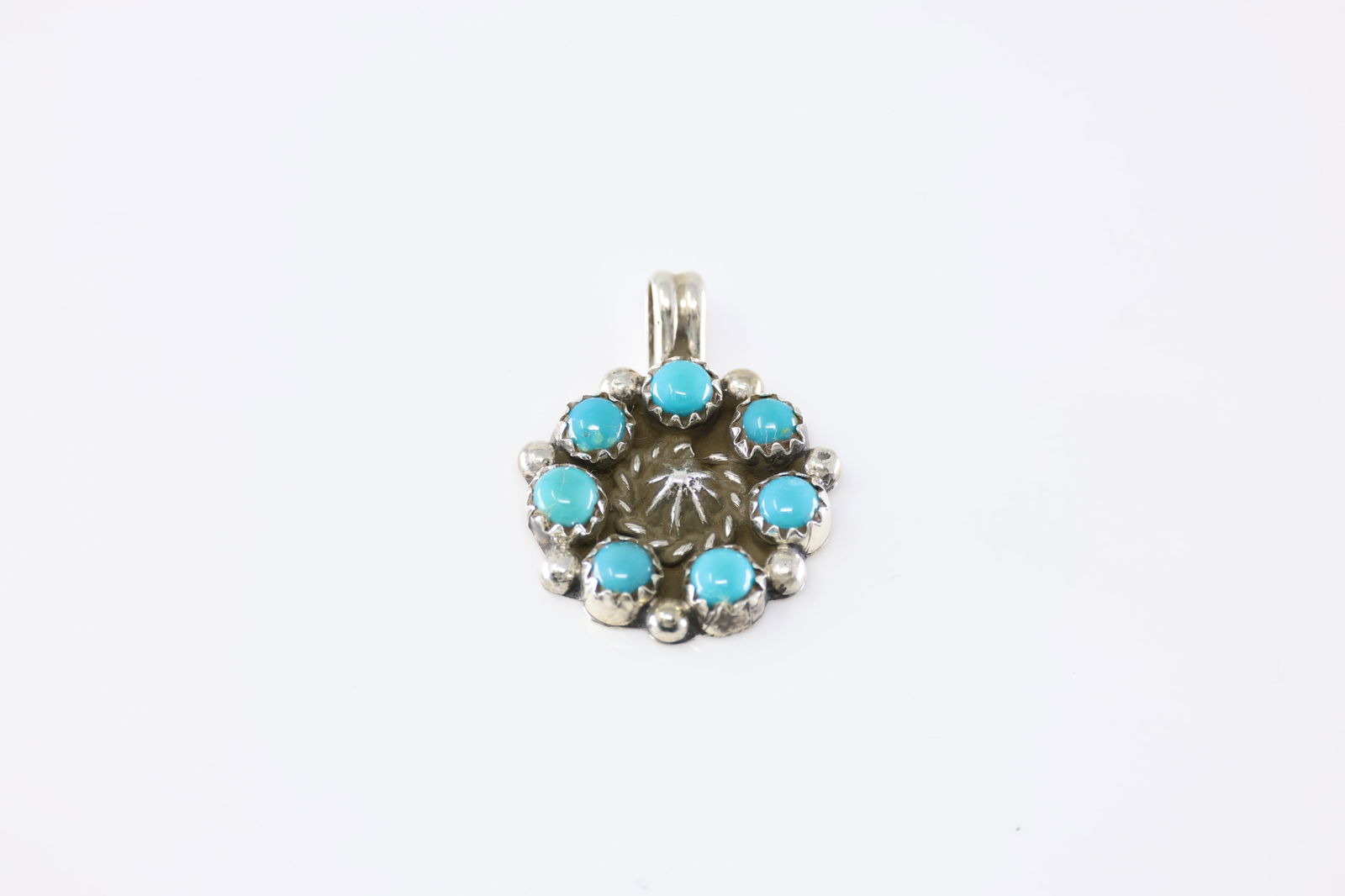 Native America Navajo Sterling Silver Kingman Turquoise Pendant By Fairren Begay. (1 of 2)