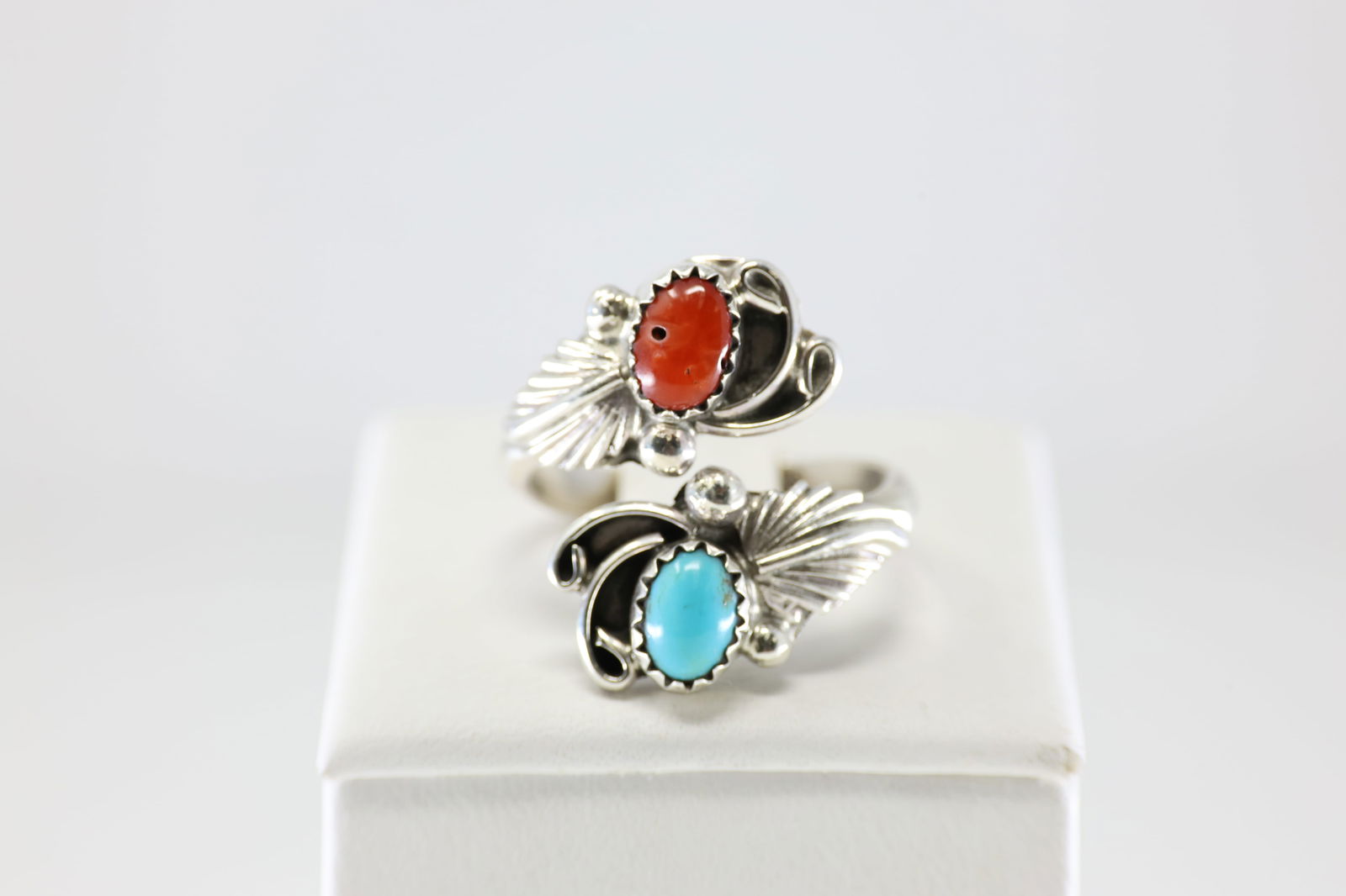 Native America Navajo Sterling Silver Coral & Turquoise Ring From R.B Company. (1 of 4)