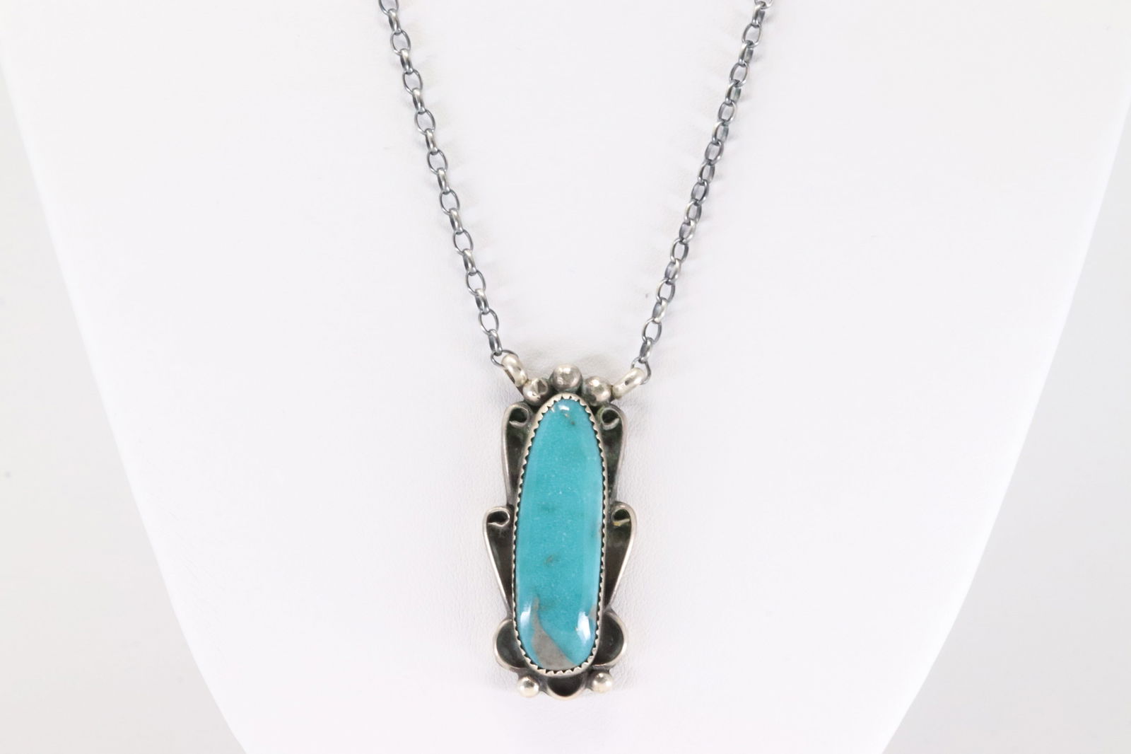 Native America Navajo Sterling Silver Kingman Turquoise Necklace By Juanita Mcdonal. (1 of 4)