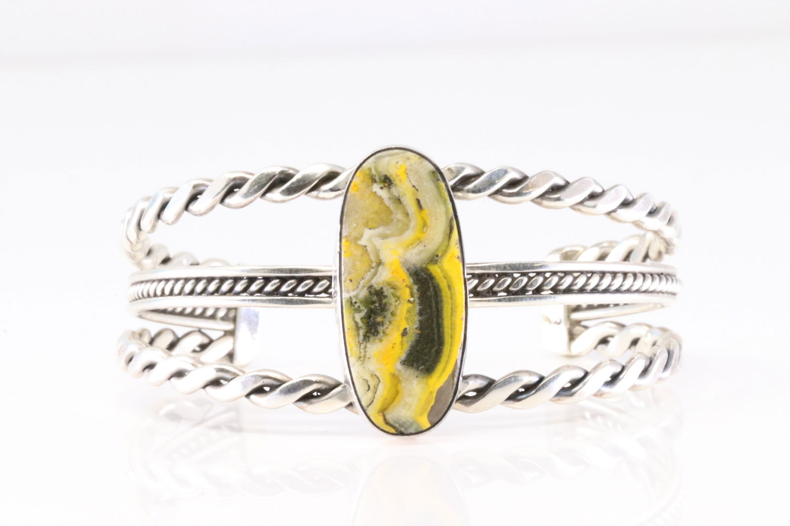 America Sterling Silver Bumblebee Stone Bracelet Cuff.: This is a America Sterling Silver Bumblebee Stone Bracelet Cuff.