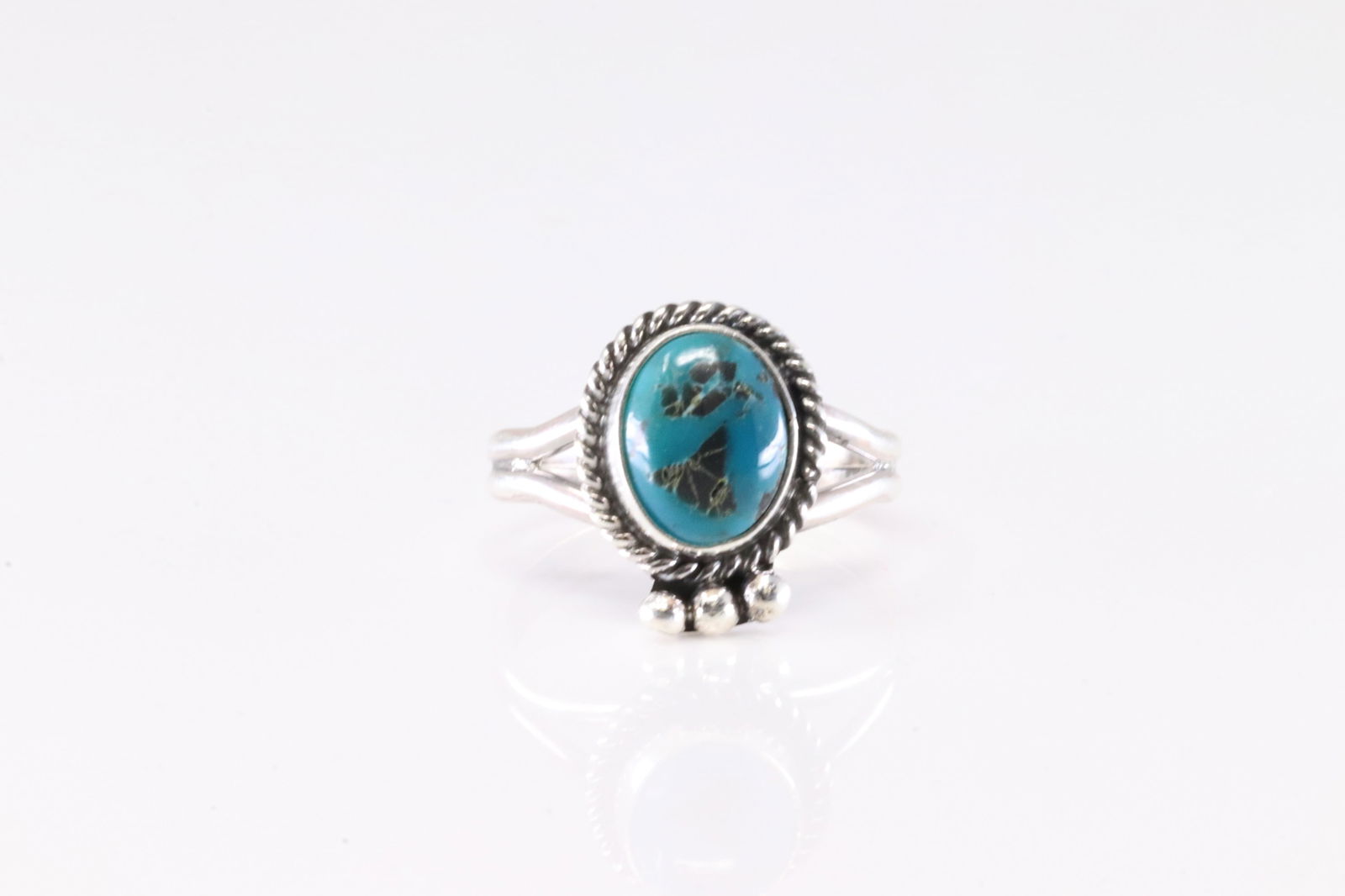 America Sterling Silver Turquoise Ring. (1 of 3)