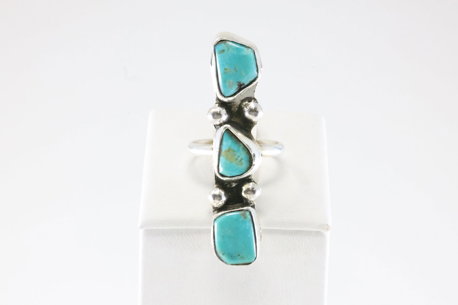 Native America Navajo Sterling Silver Kingman Turquoise Ring By Jude Candelaria. (1 of 4)