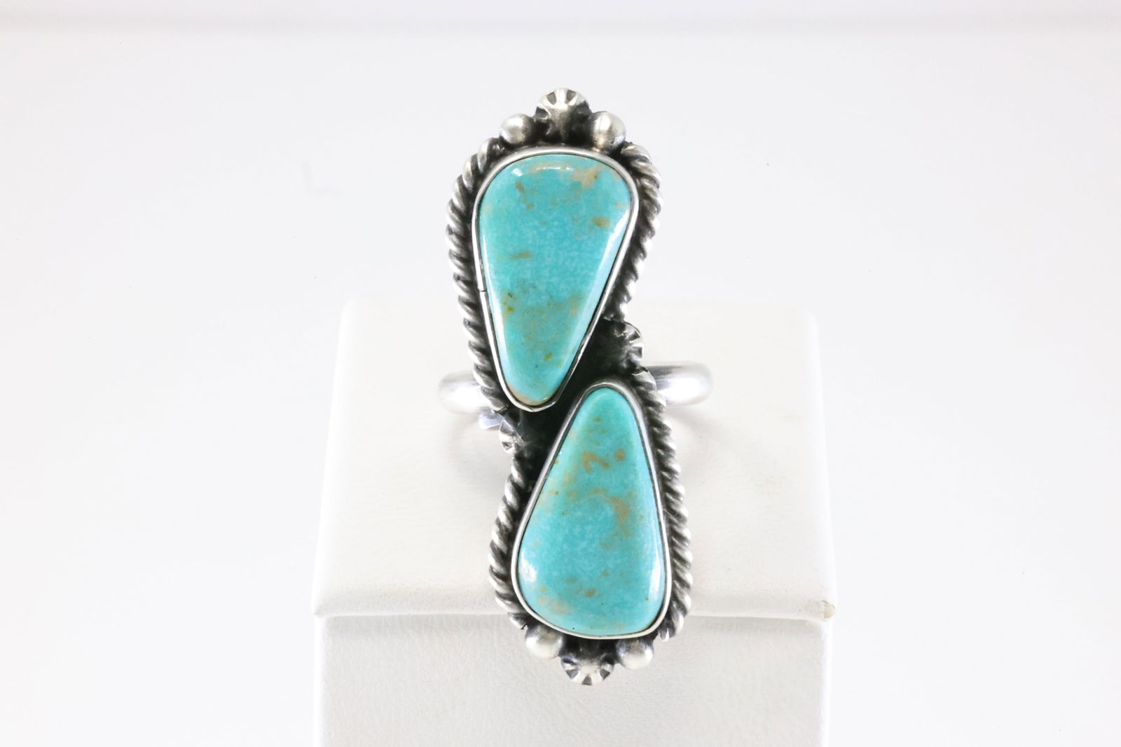 Native America Navajo Sterling Silver Kingman Turquoise Ring By Eugene Belone. (1 of 4)