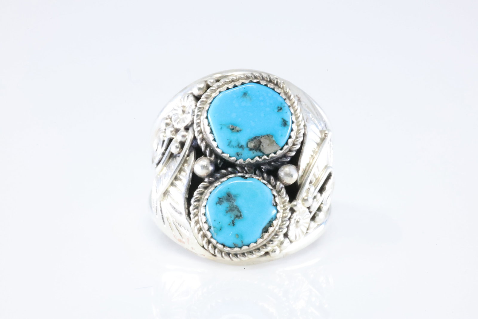 Native America Navajo Sterling Silver Turquoise Ring By L.Spencer. (1 of 4)