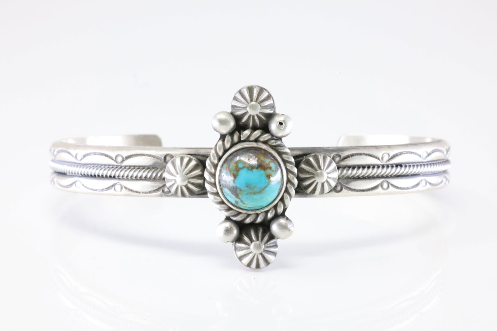 Native American Navajo Sterling Silver Kingman Turquoise Bracelet Cuff By Mike Calladito.: This is a Native American Navajo Sterling Silver Kingman Turquoise Bracelet Cuff By Mike Calladito.