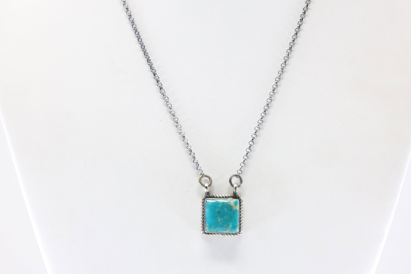 Native America Navajo Sterling Silver Kingman Turquoise Necklace By Judith Dixon. (1 of 4)