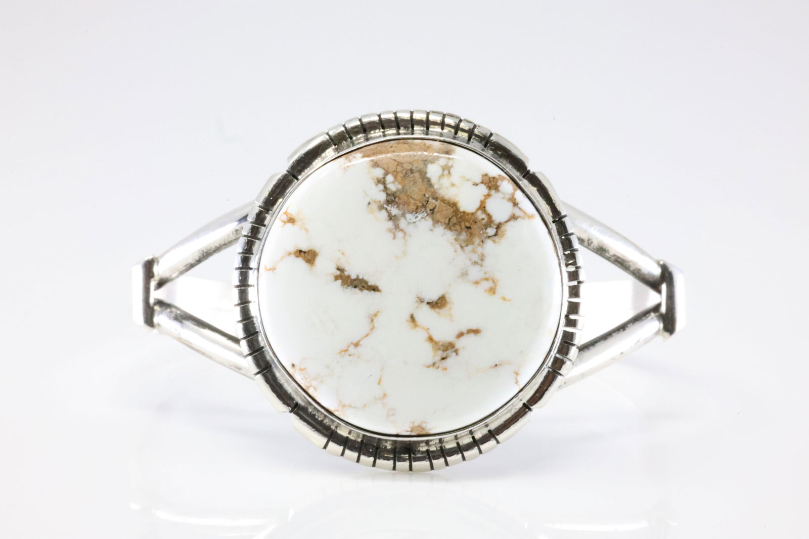 Native American Navajo Sterling Silver Wild Horse Bracelet Cuff By S.E. (1 of 4)