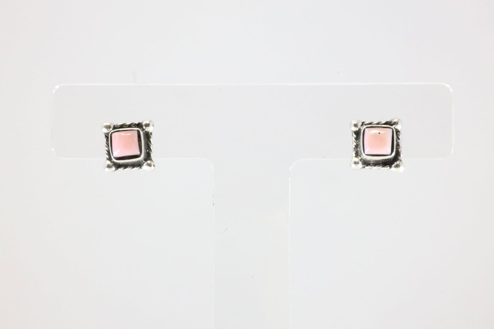 America Sterling Silver Pink Conch Shell Post Earring's. (1 of 3)