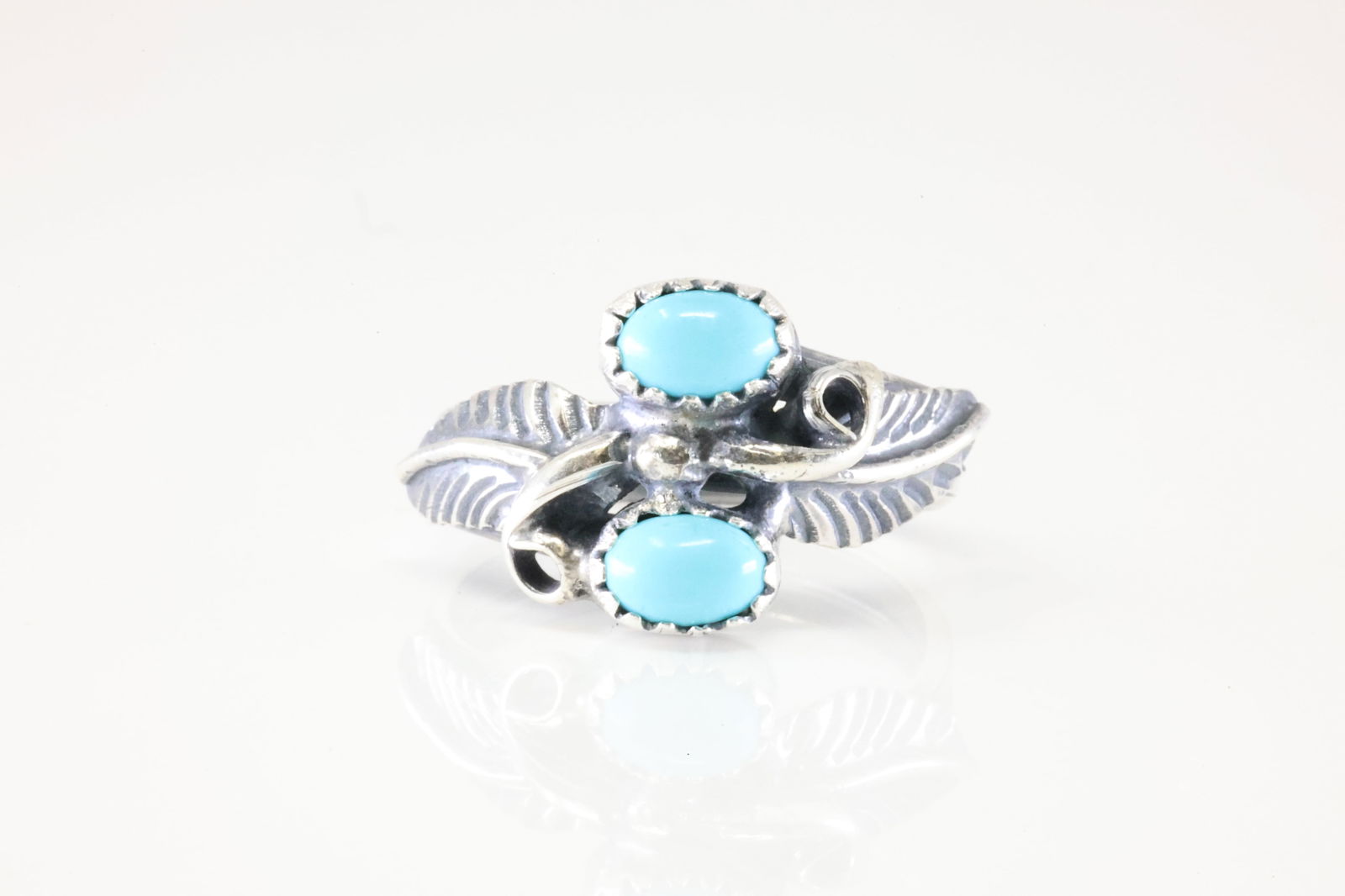America Sterling Silver Turquoise Ring. (1 of 3)