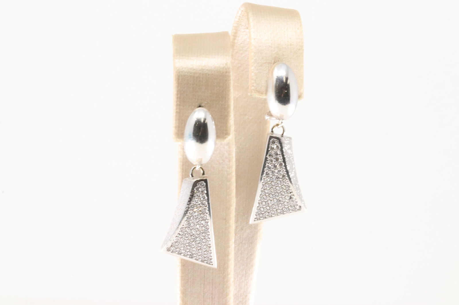 Ladies Earring 18Kt. (1 of 4)